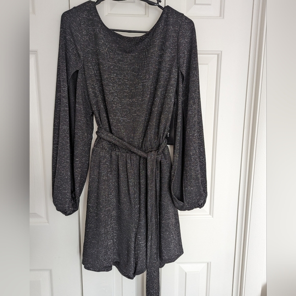 BCBG Paris Women's Sparkly Tied Waist Romper with Split Sleeves size L. - Picture 2 of 12